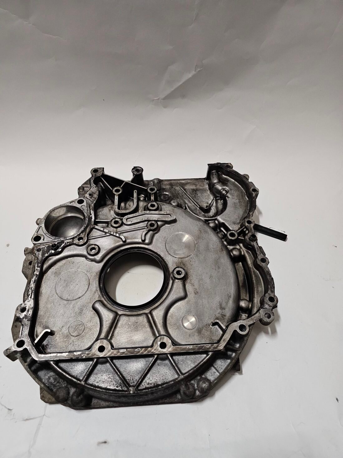 Mercedes OM651 Timing case/ Flywheel housing - Image 2